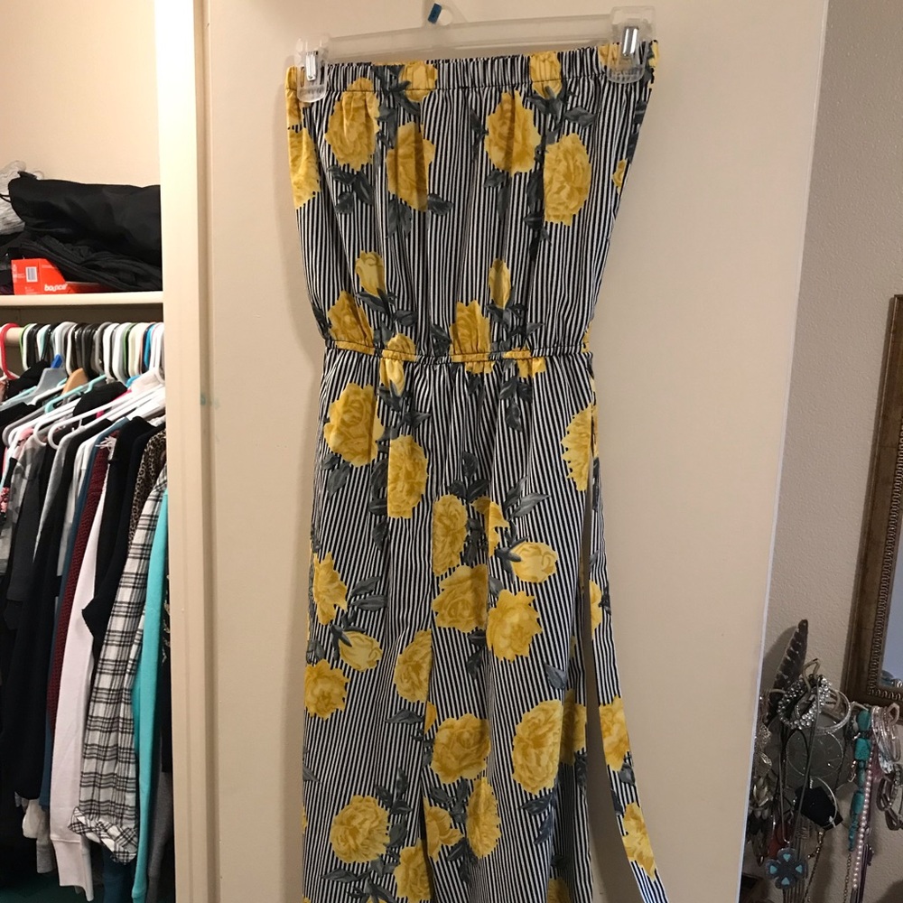 SLEEVELESS PANTSUIT✨✨